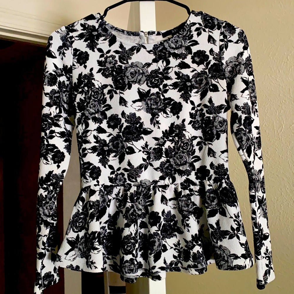 Forever 21 Floral Peplum Top